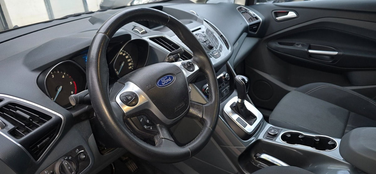 Ford C-Max 1.6 TDCi 115CV Titanium (9)