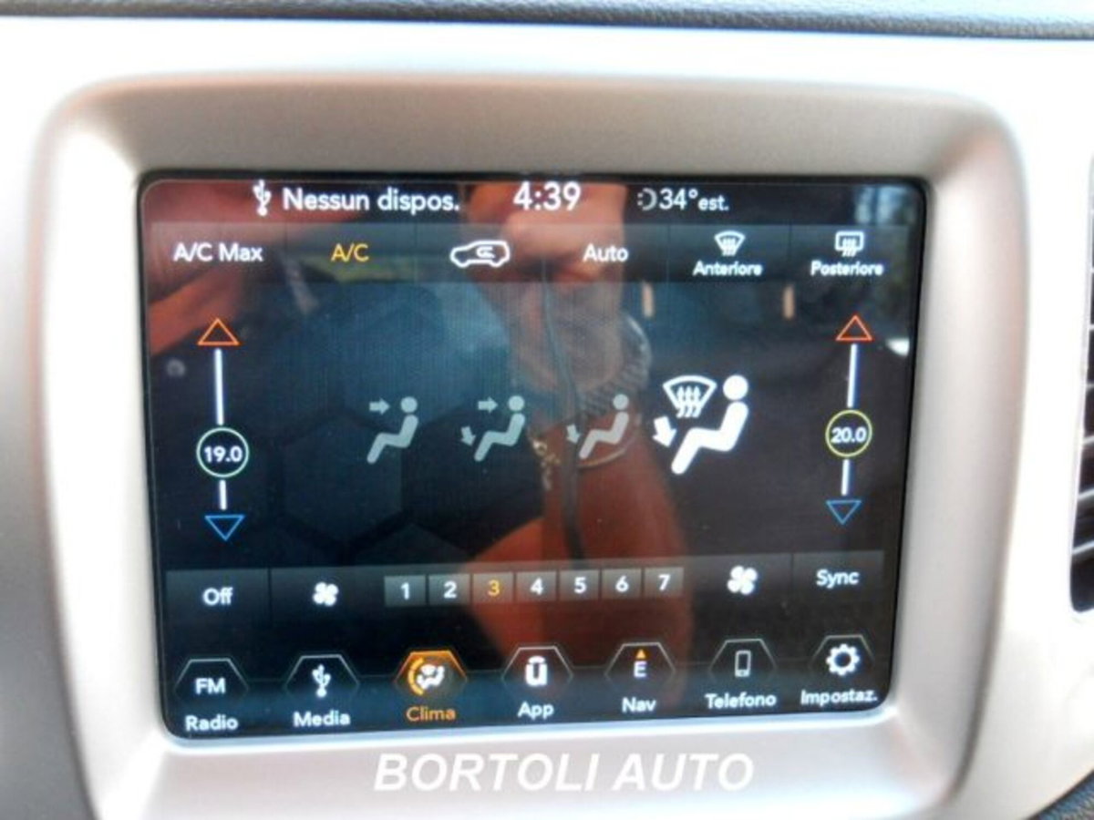 Jeep Compass 1.6 Multijet II 2WD Business (16)
