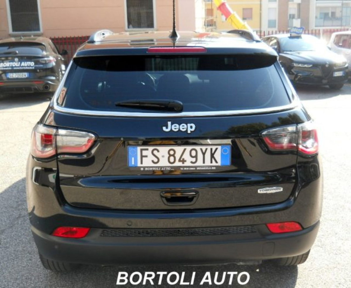 Jeep Compass 1.6 Multijet II 2WD Business (4)