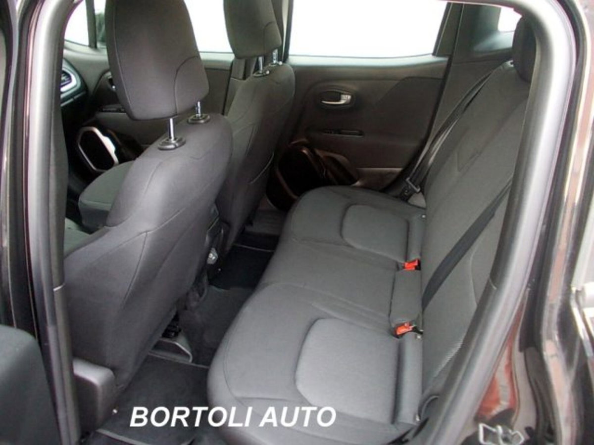 Jeep Renegade 1.6 Mjt 130 CV Limited (9)