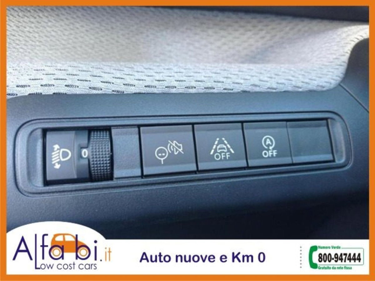 Citroen C3 1.2 puretech turbo Max 100cv s&s (19)