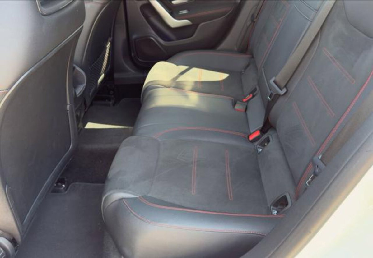 Mercedes-Benz Classe A 180 d AMG Line Premium Plus auto (18)