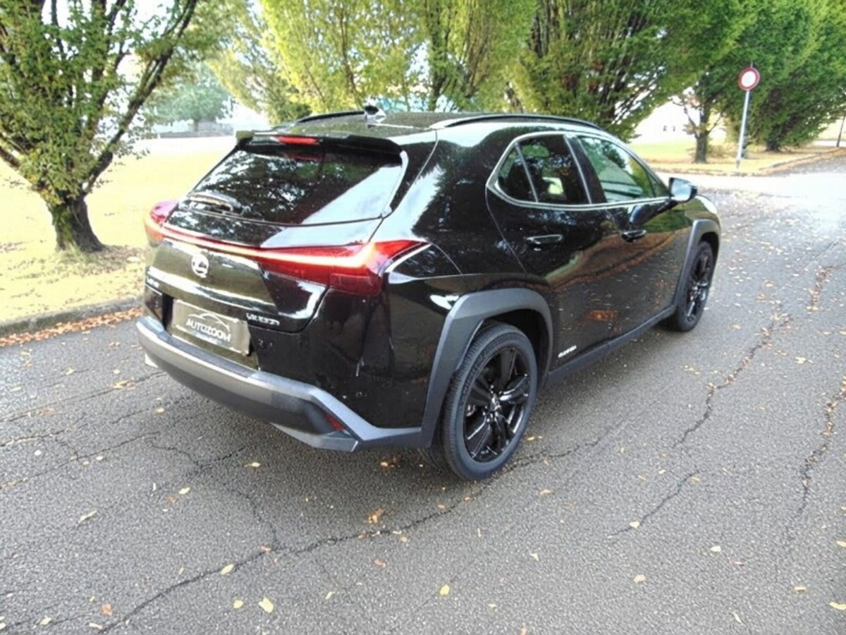 Lexus UX Hybrid Midnight (10)