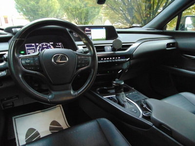 Lexus UX Hybrid Midnight (20)