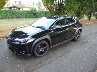 Lexus UX Hybrid Midnight (3)