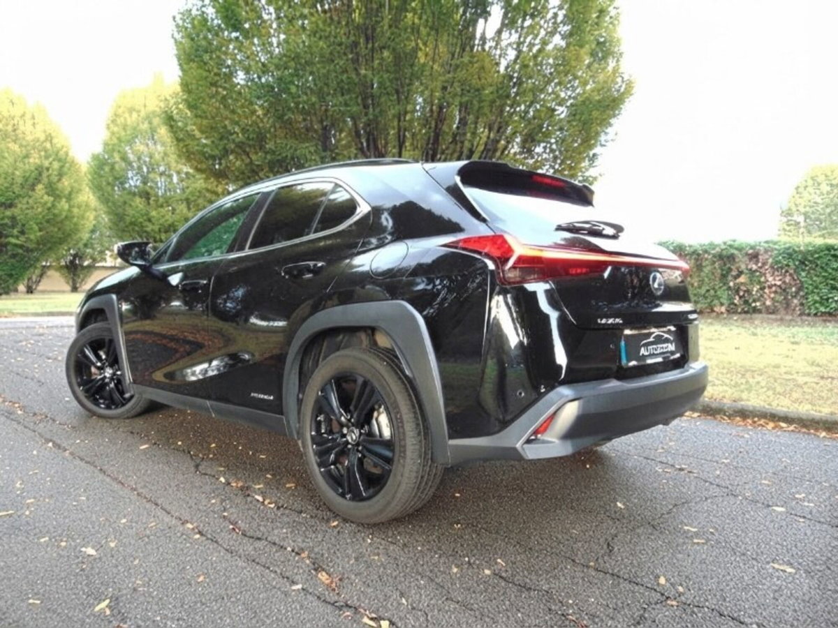 Lexus UX Hybrid Midnight (6)