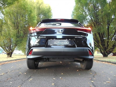 Lexus UX Hybrid Midnight (9)