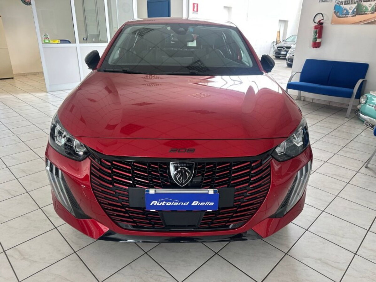 Peugeot 208 PureTech 100 Stop&Start 5 porte Allure (3)