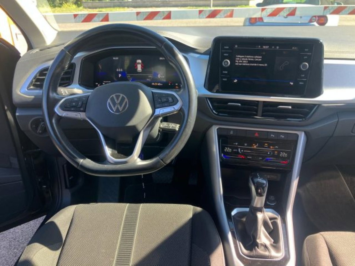 Volkswagen T-Roc 2.0 tdi Life 150cv dsg (13)