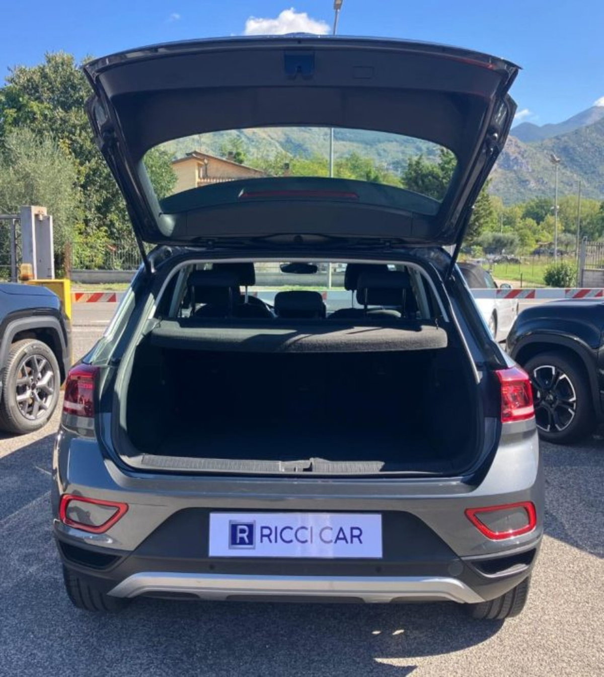 Volkswagen T-Roc 2.0 tdi Life 150cv dsg (19)