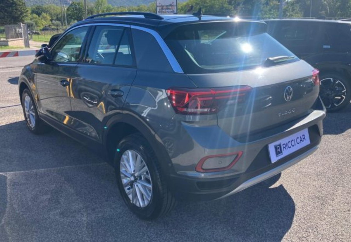 Volkswagen T-Roc 2.0 tdi Life 150cv dsg (4)