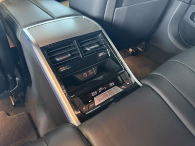 BMW Serie 8 Coupé 840d 48V xDrive (12)