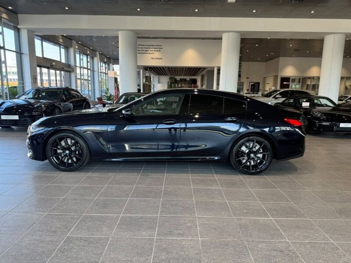 BMW Serie 8 Coupé 840d 48V xDrive (8)