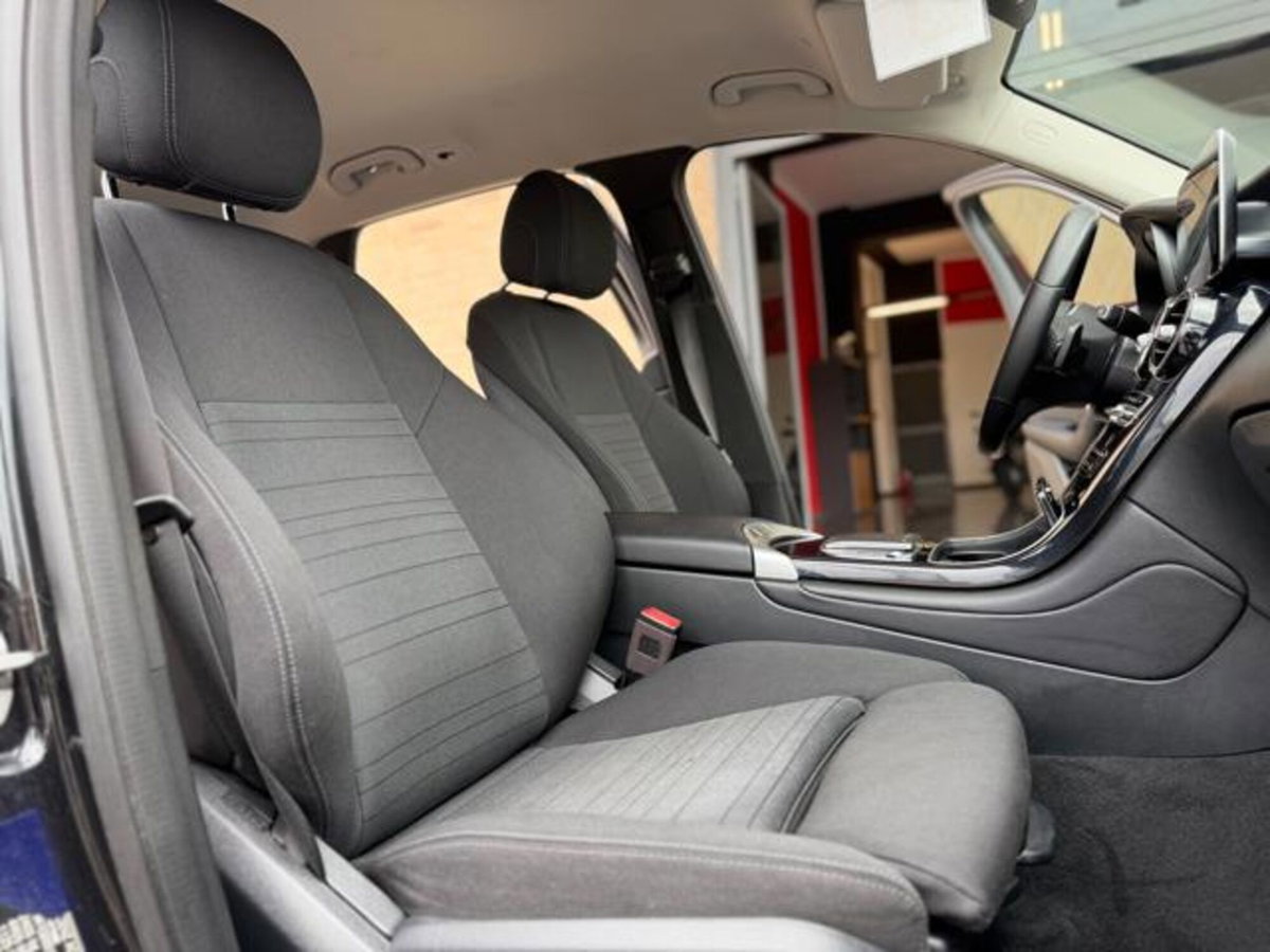 Mercedes-Benz GLC SUV 300 4Matic Mild hybrid Sport (11)