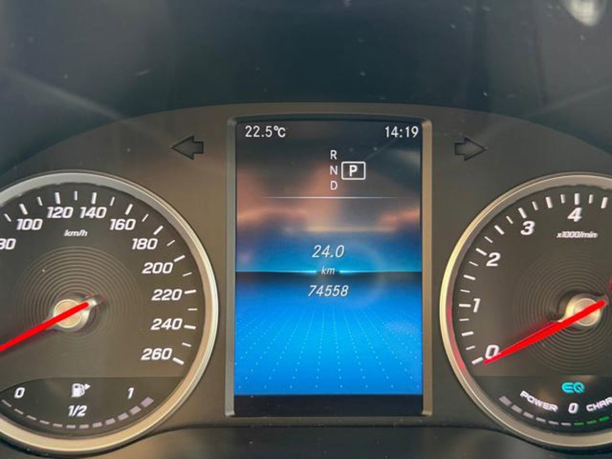Mercedes-Benz GLC SUV 300 4Matic Mild hybrid Sport (16)