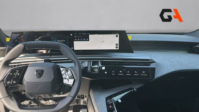 Peugeot 3008 1.2 hybrid GT 145cv e-dcs6 (17)