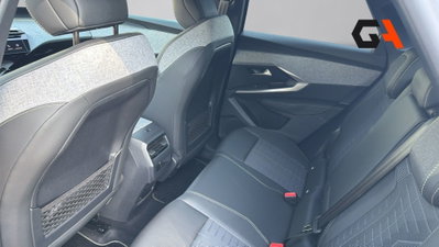 Peugeot 3008 1.2 hybrid GT 145cv e-dcs6 (20)