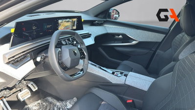 Peugeot 3008 1.2 hybrid GT 145cv e-dcs6 (9)