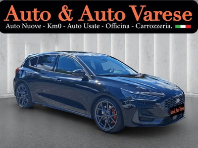 Ford Focus 2.3 ecoboost ST 280cv auto (2)