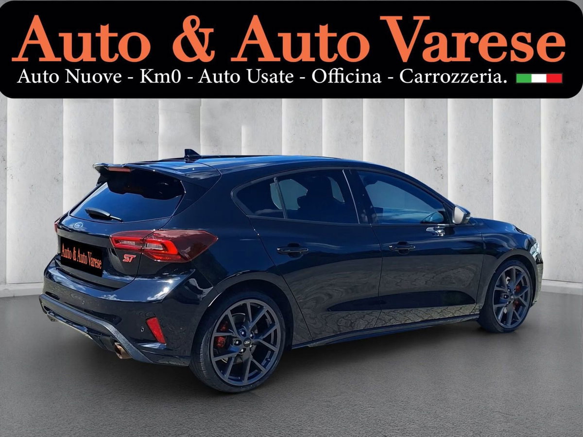Ford Focus 2.3 ecoboost ST 280cv auto (5)
