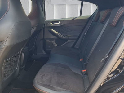 Ford Focus 2.3 ecoboost ST 280cv auto (9)