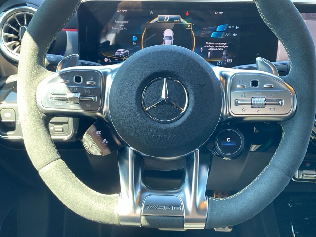 Mercedes-Benz Classe A 45S AMG 4Matic+ (10)