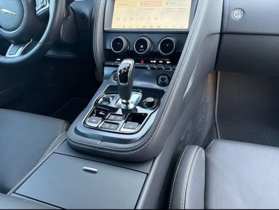 Jaguar F-Type Cabrio Cabrio 2.0 i4 R-Dynamic rwd 300cv auto (12)