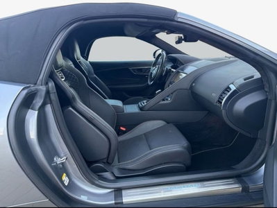 Jaguar F-Type Cabrio Cabrio 2.0 i4 R-Dynamic rwd 300cv auto (9)