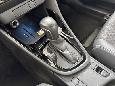 Toyota Yaris 1.5 Hybrid 5 porte Lounge (14)