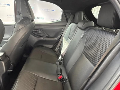 Toyota Yaris 1.5 Hybrid 5 porte Lounge (15)