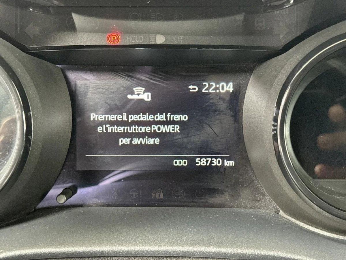 Toyota Yaris 1.5 Hybrid 5 porte Lounge (16)