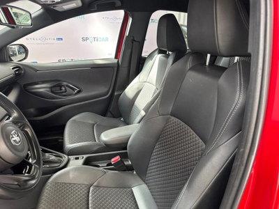 Toyota Yaris 1.5 Hybrid 5 porte Lounge (9)