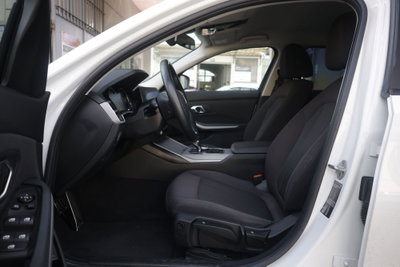 BMW Serie 3 Touring 318d 48V  Msport (17)