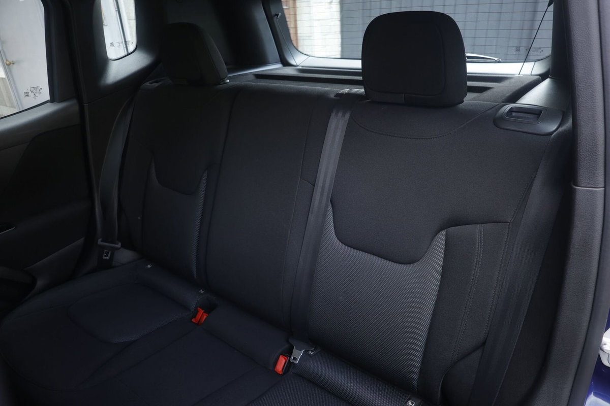 Jeep Renegade 1.6 Mjt DDCT 120 CV Limited (3)