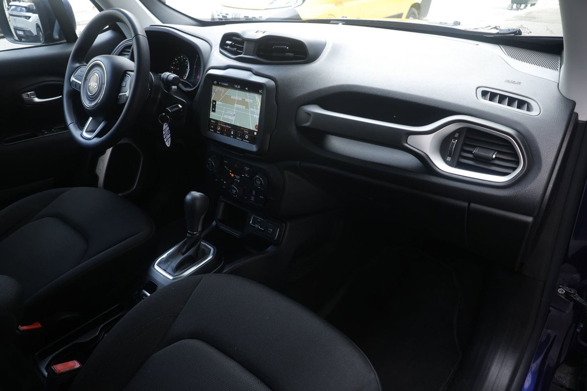 Jeep Renegade 1.6 Mjt DDCT 120 CV Limited (8)