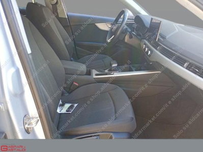 Audi A4 Avant 30 TDI/136 CV S tronic Business Advanced (8)