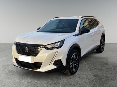 Peugeot 2008 1.2 turbo Allure 100cv usata