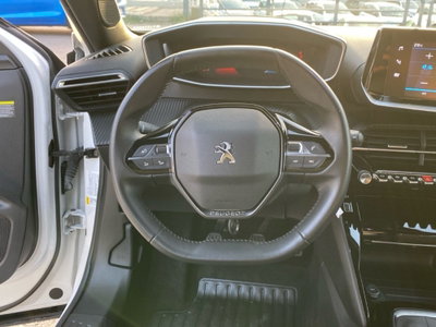 Peugeot 2008 1.2 turbo Allure 100cv (20)