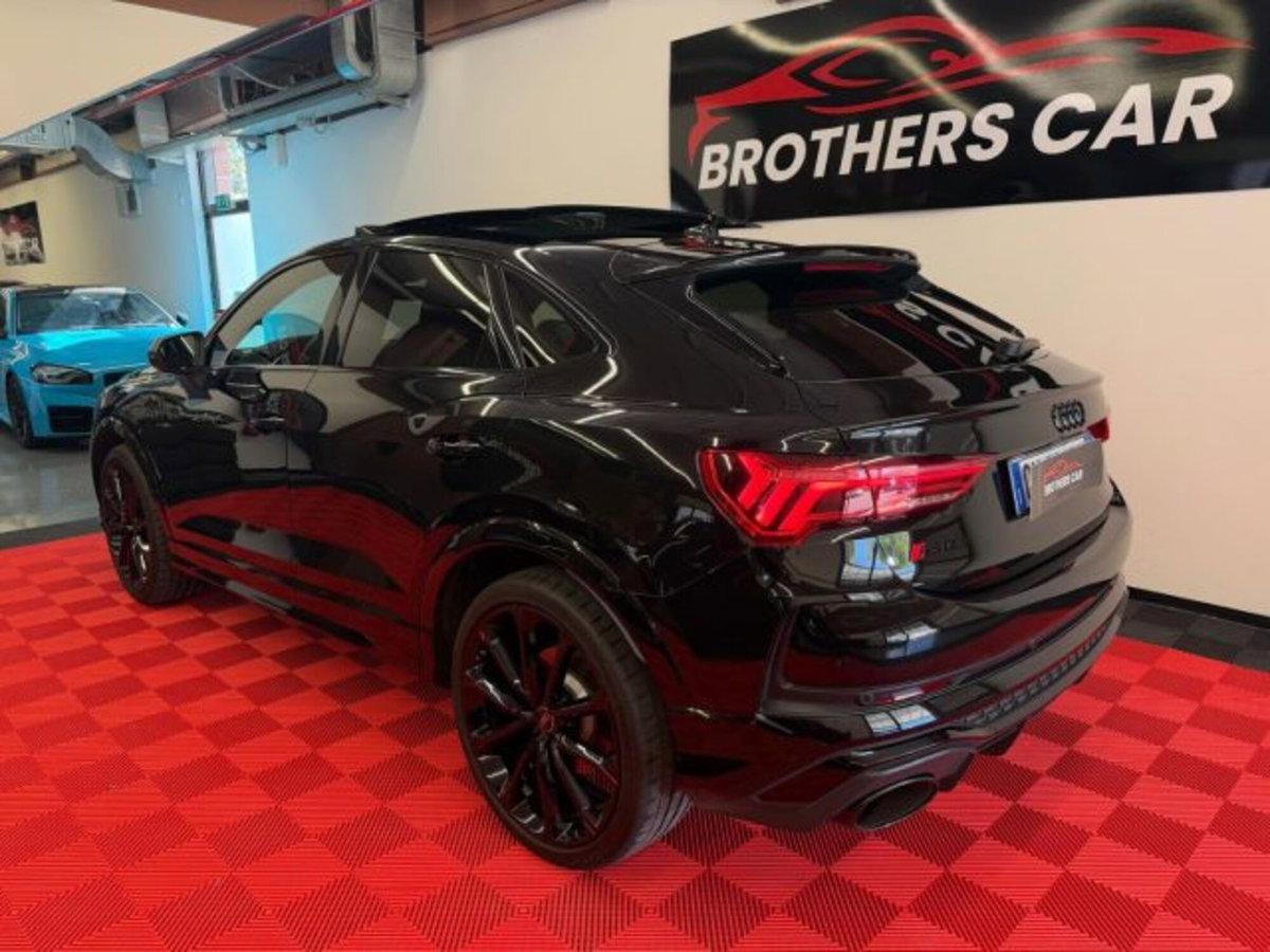 Audi RS Q3 Sportback 2.5 quattro s-tronic (5)
