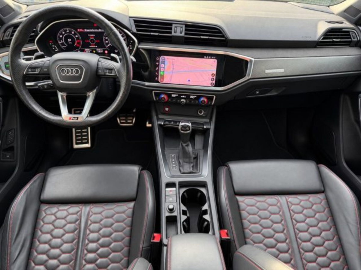 Audi RS Q3 Sportback 2.5 quattro s-tronic (9)