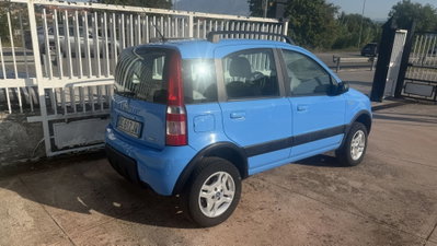 Fiat Panda 1.3 MJT 16V 4x4 (2)
