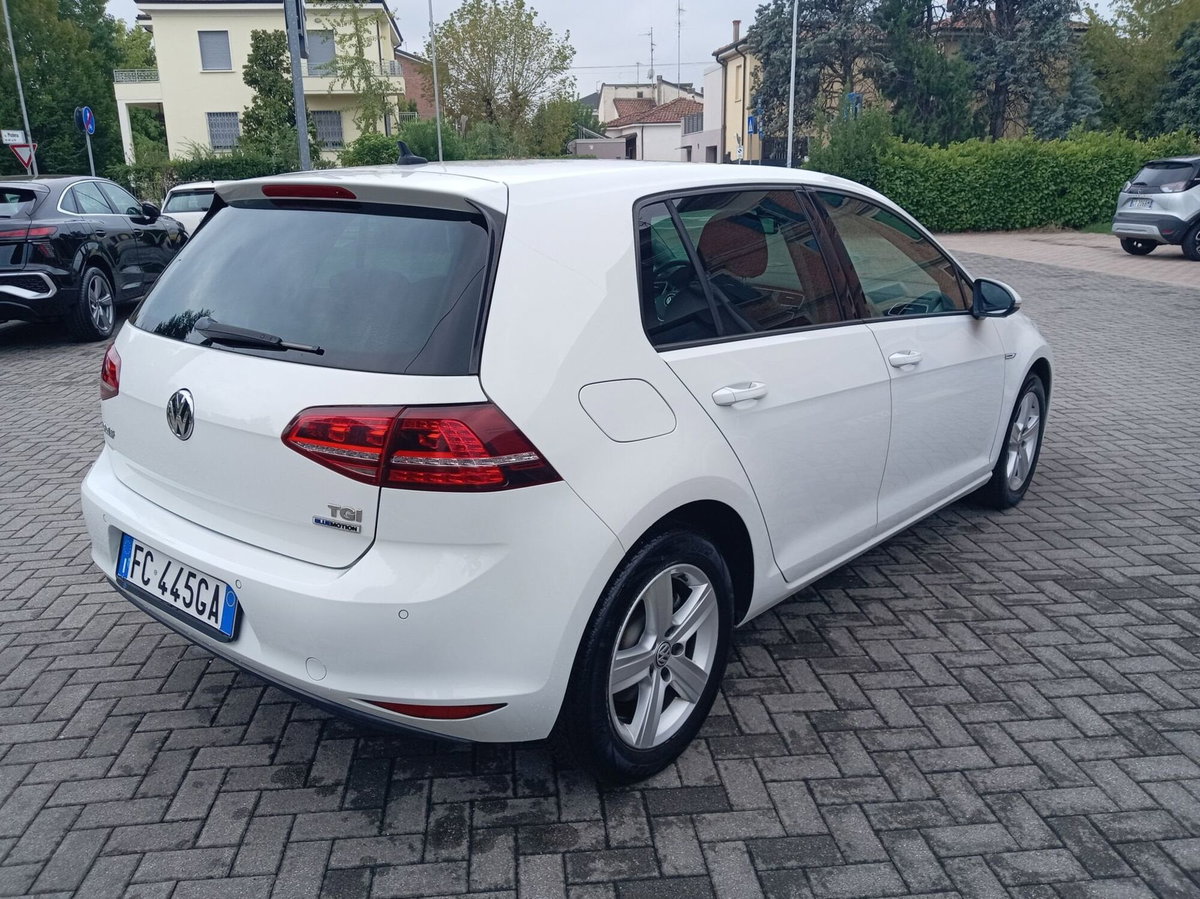 Volkswagen Golf 1.4 TGI DSG 5p. Highline BlueMotion (15)