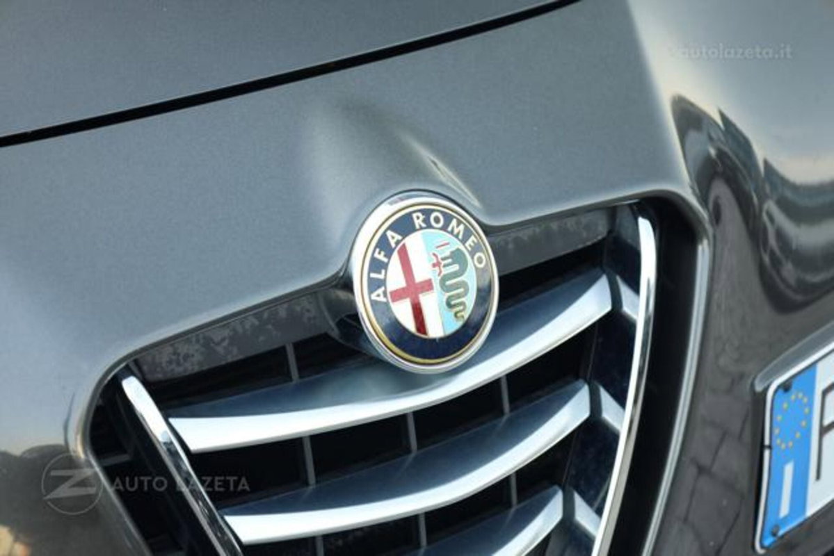 Alfa Romeo Giulietta 1.6 JTDm Giulietta 120cv (15)