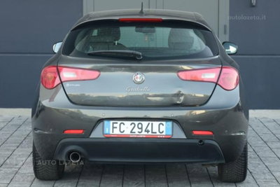Alfa Romeo Giulietta 1.6 JTDm Giulietta 120cv (16)