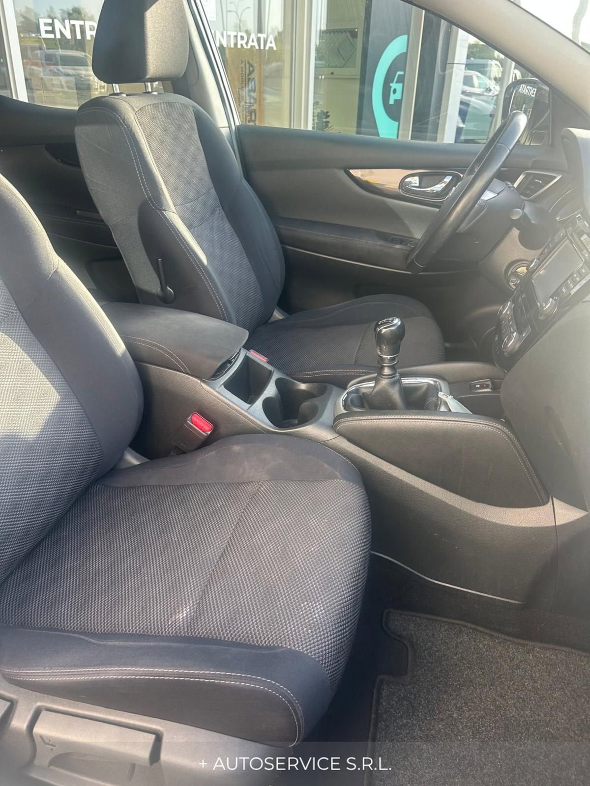 Nissan Qashqai 1.6 dCi 4WD Acenta (12)