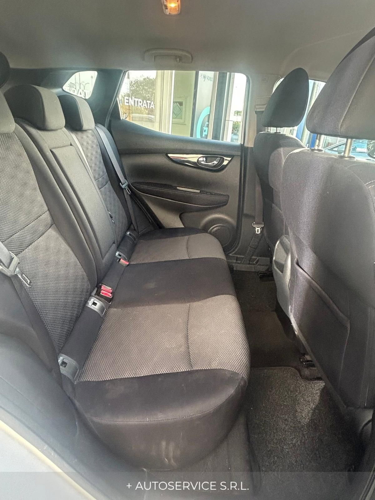 Nissan Qashqai 1.6 dCi 4WD Acenta (13)