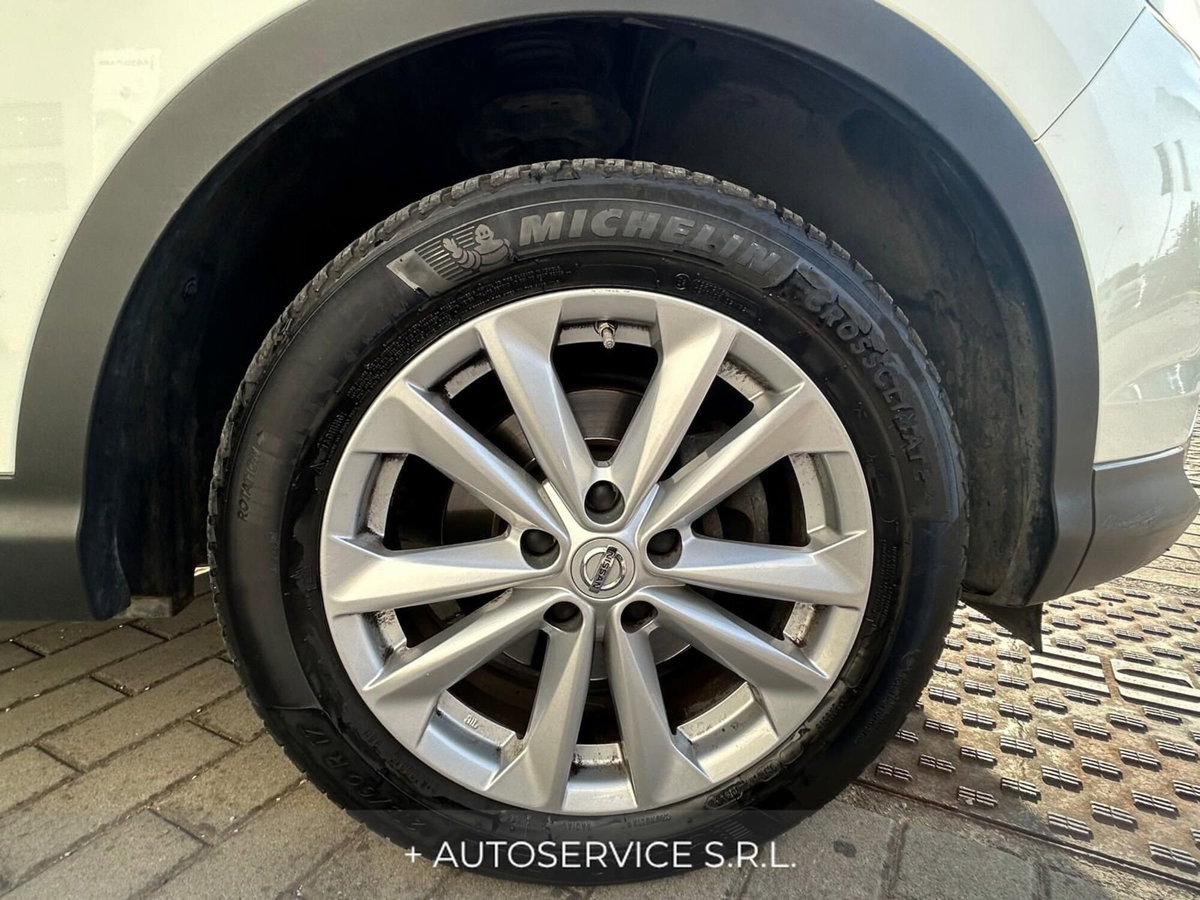 Nissan Qashqai 1.6 dCi 4WD Acenta (8)