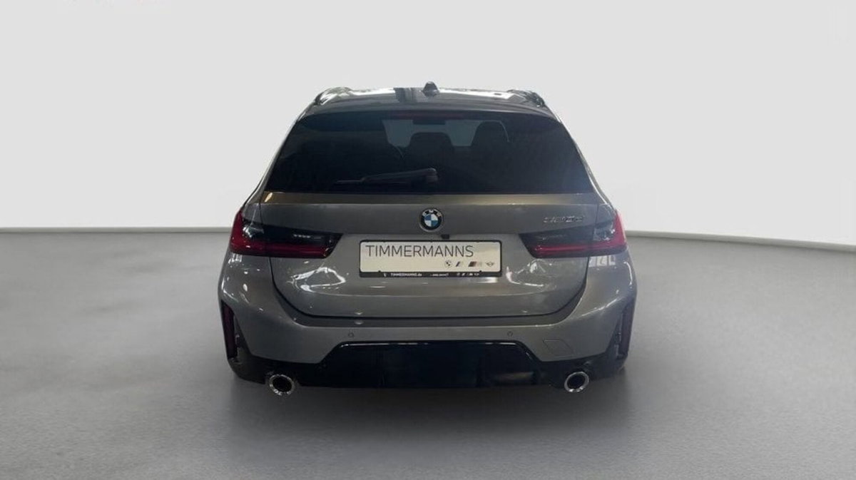 BMW Serie 3 Touring 320d  mhev 48V MSport auto (3)