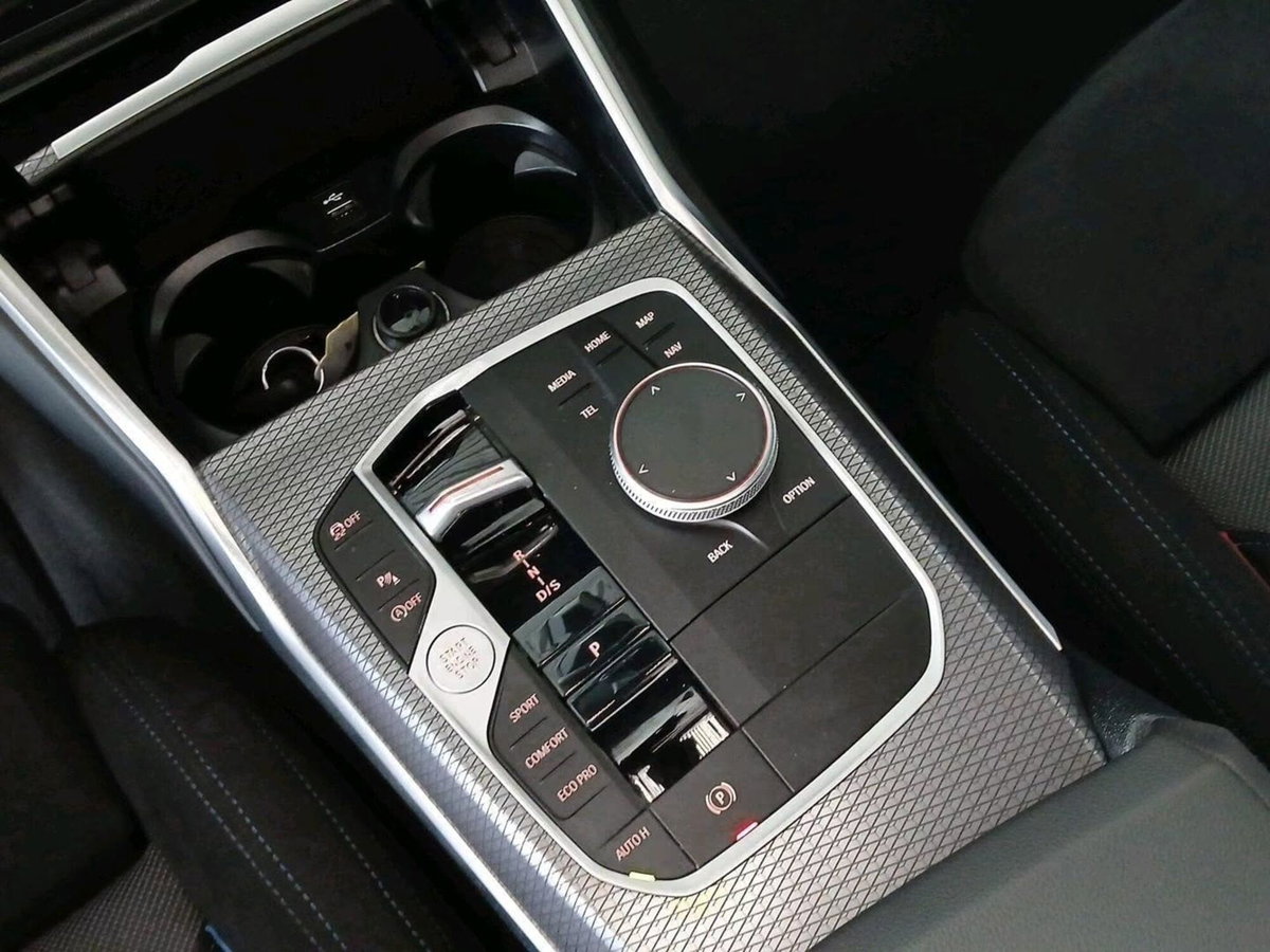 BMW Serie 3 Touring 330i  xdrive MSport auto (10)