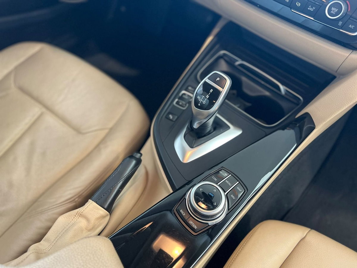 BMW Serie 4 Coupé 420d xDrive  Advantage (11)
